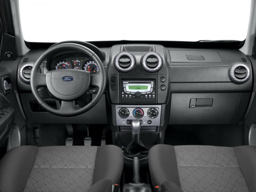  Ford EcoSport 2007 года  (фото 2 из 4)